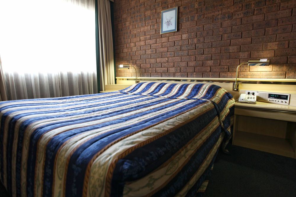 Countryman Motor Inn Dubbo Esterno foto
