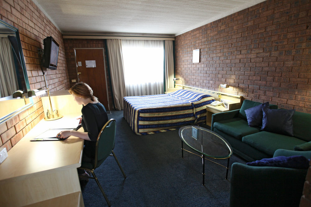 Countryman Motor Inn Dubbo Esterno foto