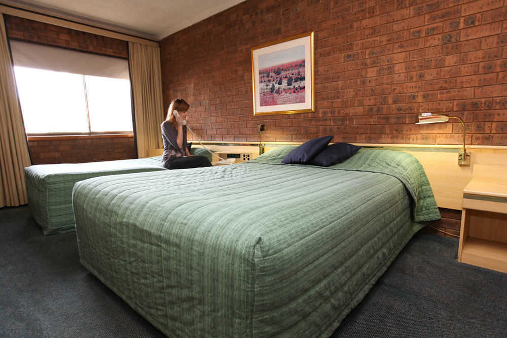 Countryman Motor Inn Dubbo Esterno foto